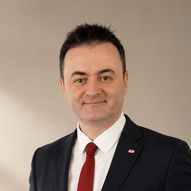 Aydoğan Tantürkü, yakın portre